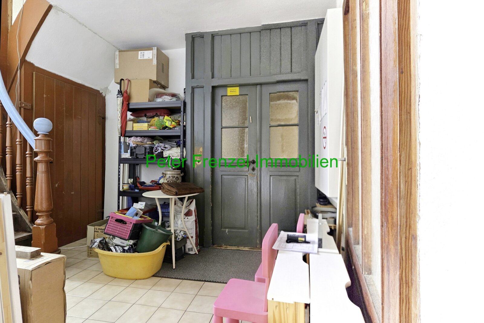 Zweifamilienhaus - mit Gartengrundstück und Nebengelass