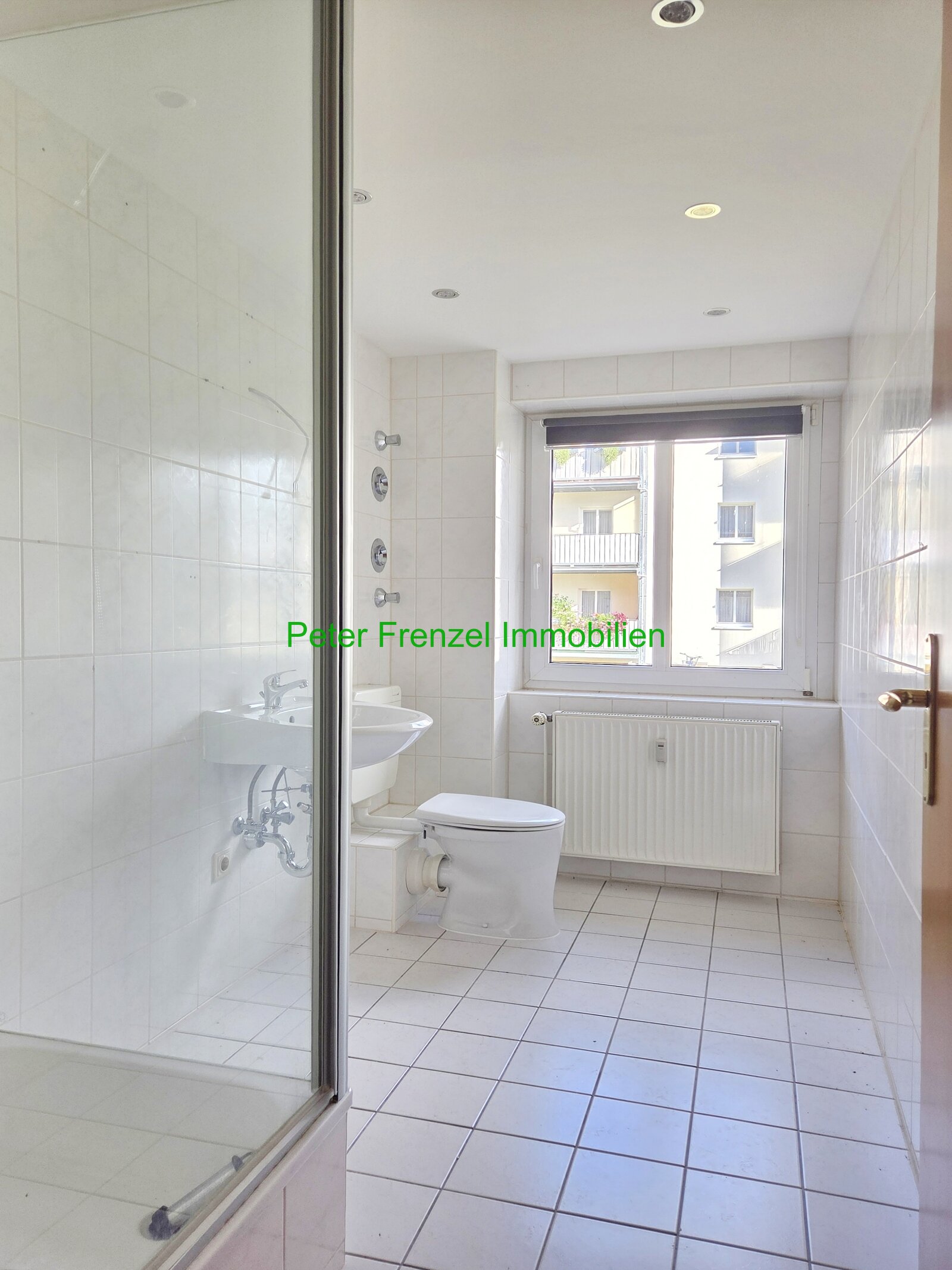 gepflegte Wohnanlage - 2 MFH - kernsaniert - 7,56 % Sollrendite