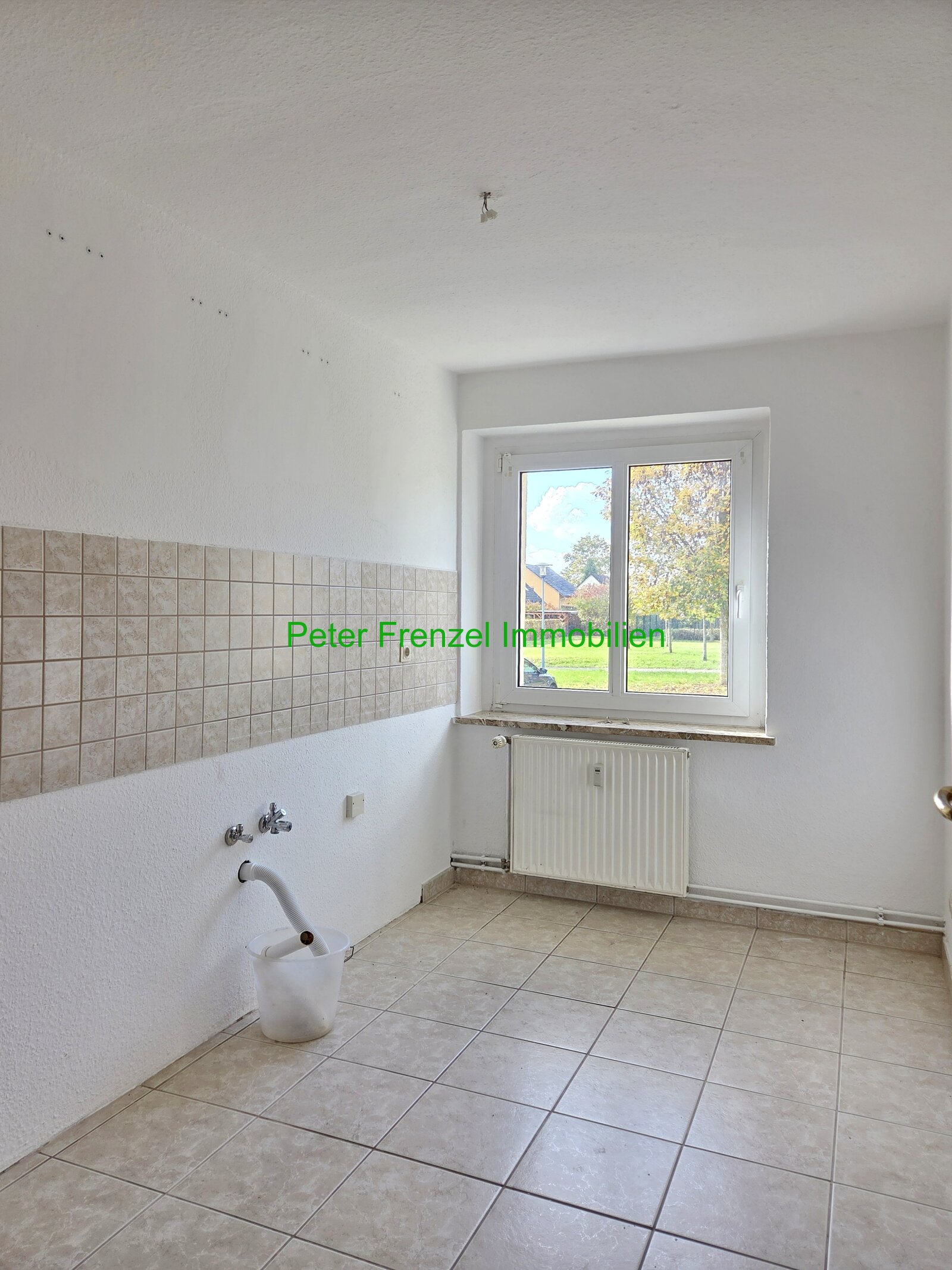 gepflegte Wohnanlage - 2 MFH - kernsaniert - 7,56 % Sollrendite