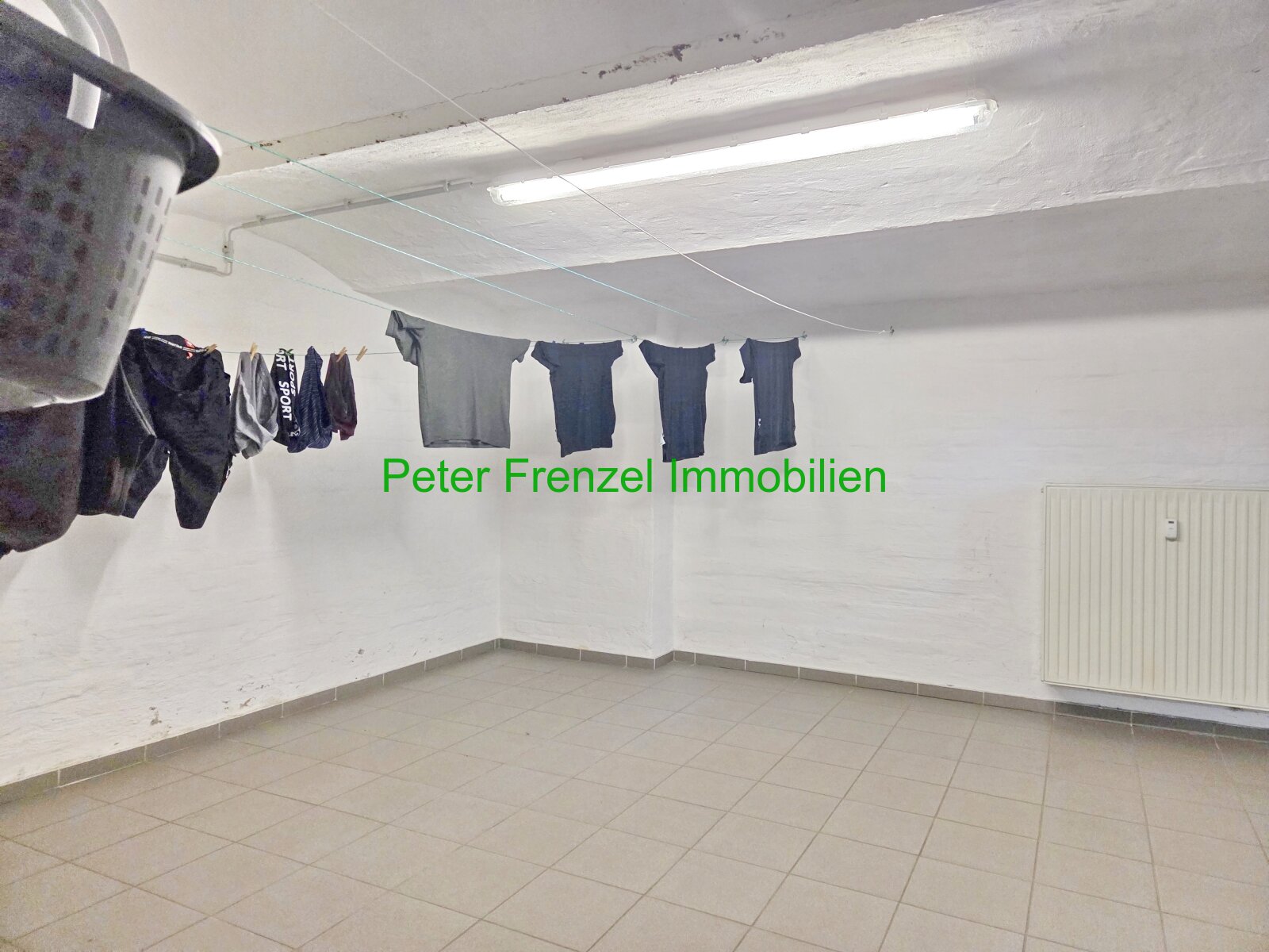 gepflegte Wohnanlage - 2 MFH - kernsaniert - 7,56 % Sollrendite