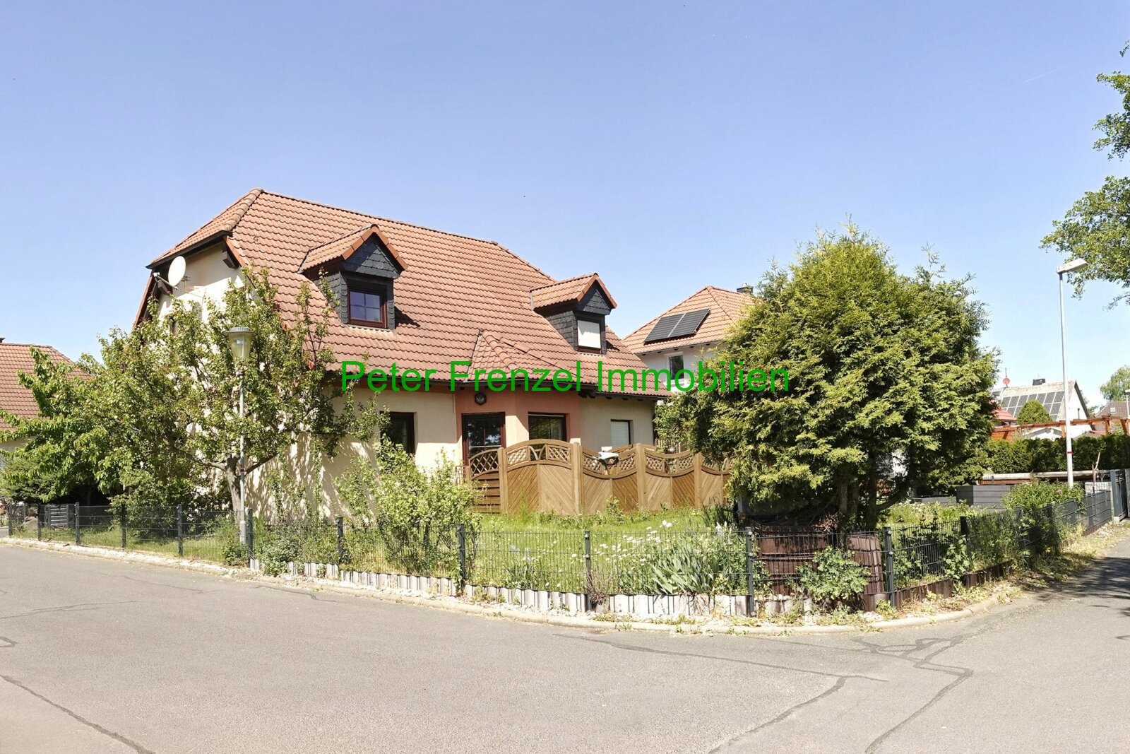 Einfamilienhaus Einfamilienhaus