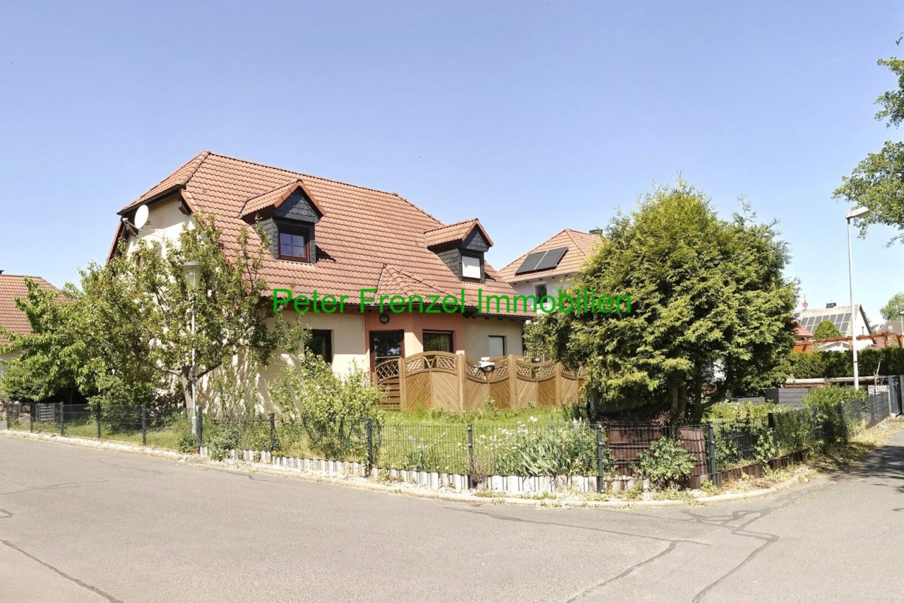 Einfamilienhaus Einfamilienhaus