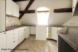 mit Einbauküche